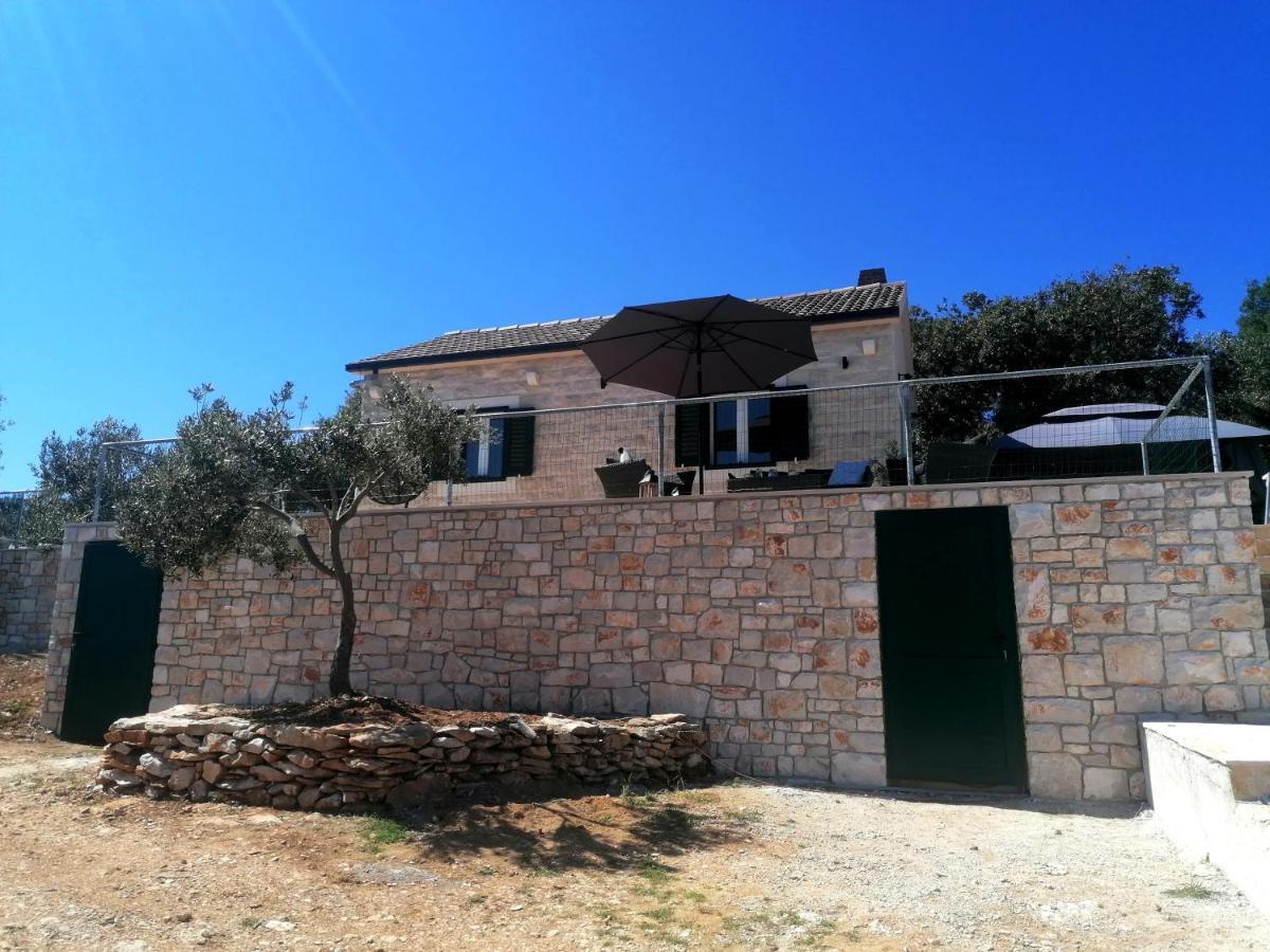 Secluded Holiday Home Heritage بوستيرا المظهر الخارجي الصورة